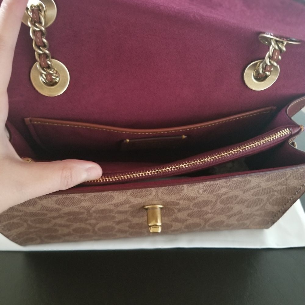 Coach Tea Rose Handbag - Picture 7 of 9